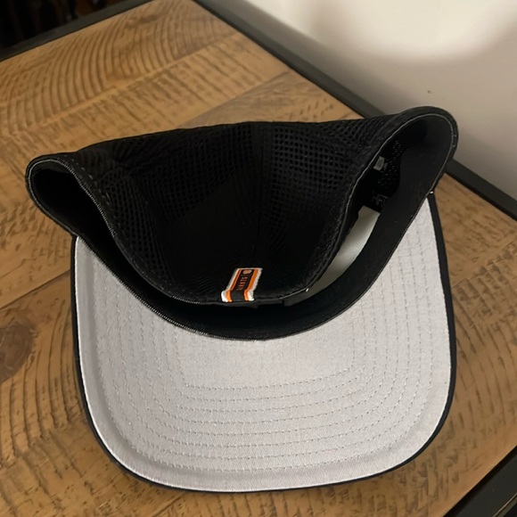 San Francisco Giants 39Thirty New Era Hat - size Small / Medium - Picture 4 of 10